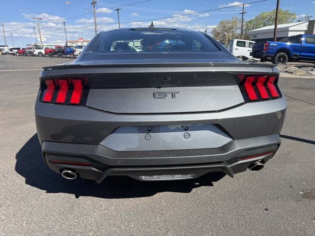 2026 Ford Mustang 5W
