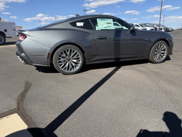 2026 Ford Mustang 5W