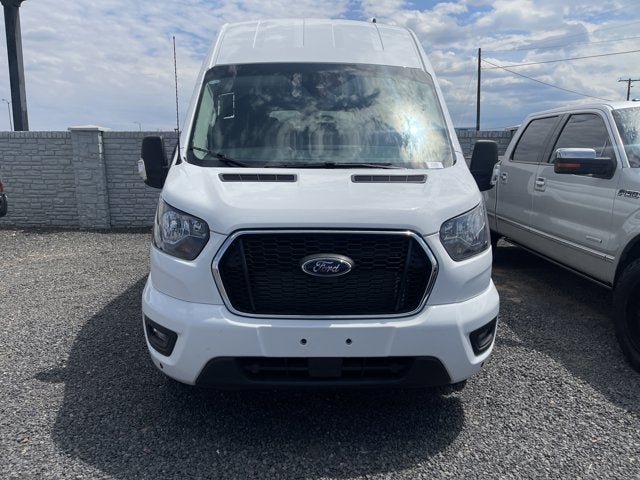 2025 Ford Transit Passenger Wagon XLT
