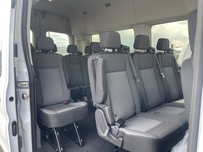 2025 Ford Transit Passenger Wagon XLT