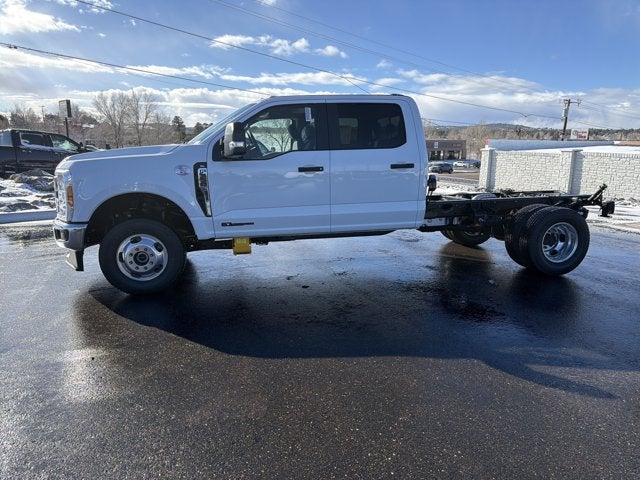 2026 Ford Super Duty F-350 DRW XL
