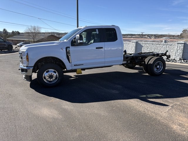 2026 Ford Super Duty F-350 DRW XL