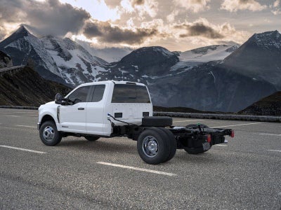 2026 Ford Chassis Cab F-350® XL