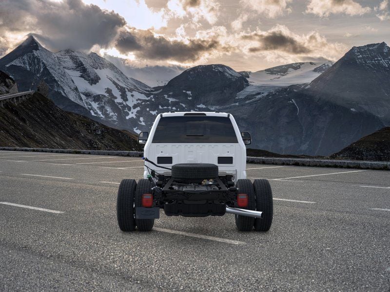 2026 Ford Chassis Cab F-350® XL