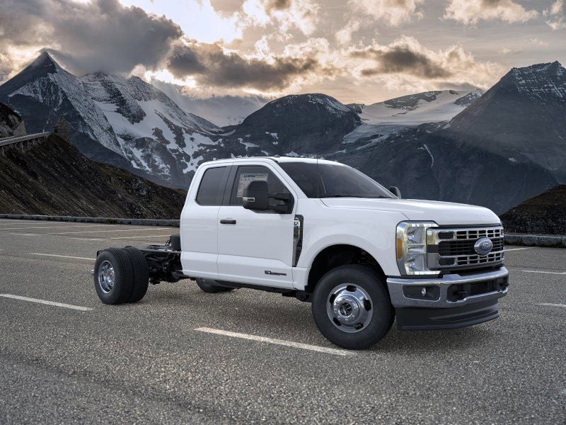 2026 Ford Chassis Cab F-350® XL