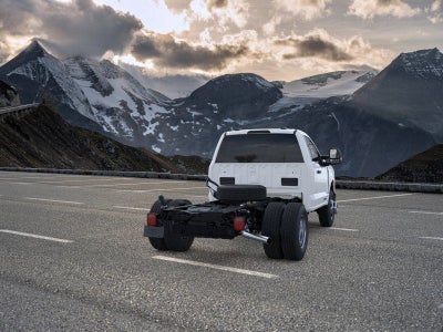 2026 Ford Chassis Cab F-350® XL