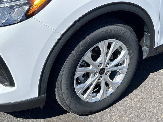 2024 Ford Escape SLF24229