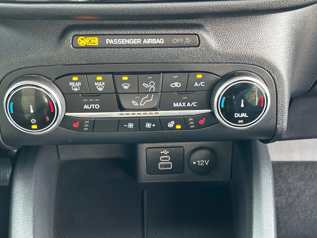 2025 Ford Escape ST-Line Select