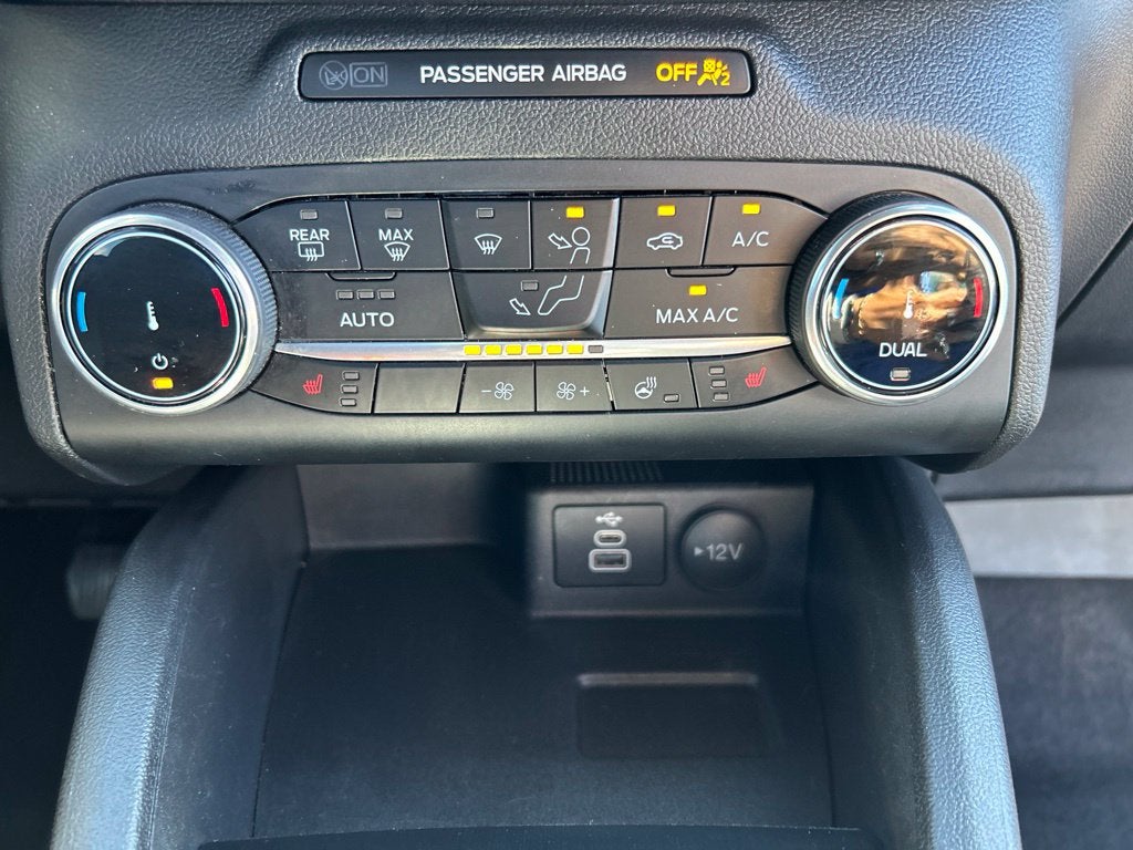 2025 Ford Escape ST-Line Select