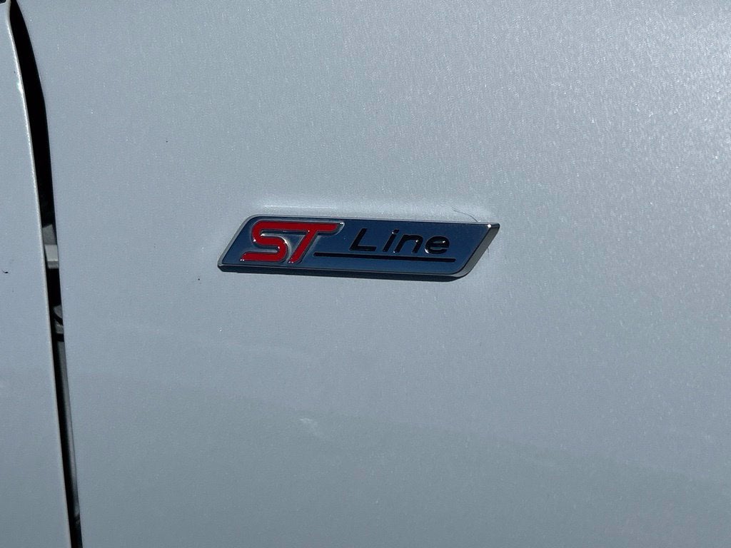2025 Ford Escape ST-Line Select