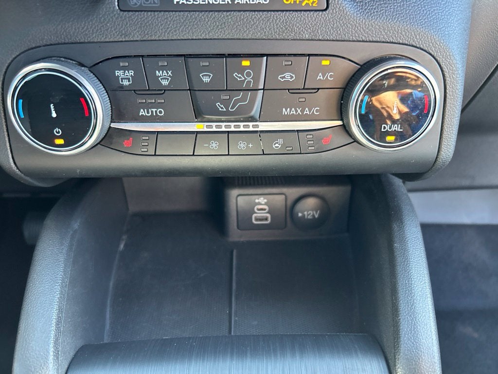 2025 Ford Escape ST-Line Select