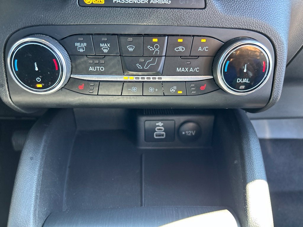 2025 Ford Escape ST-Line Select