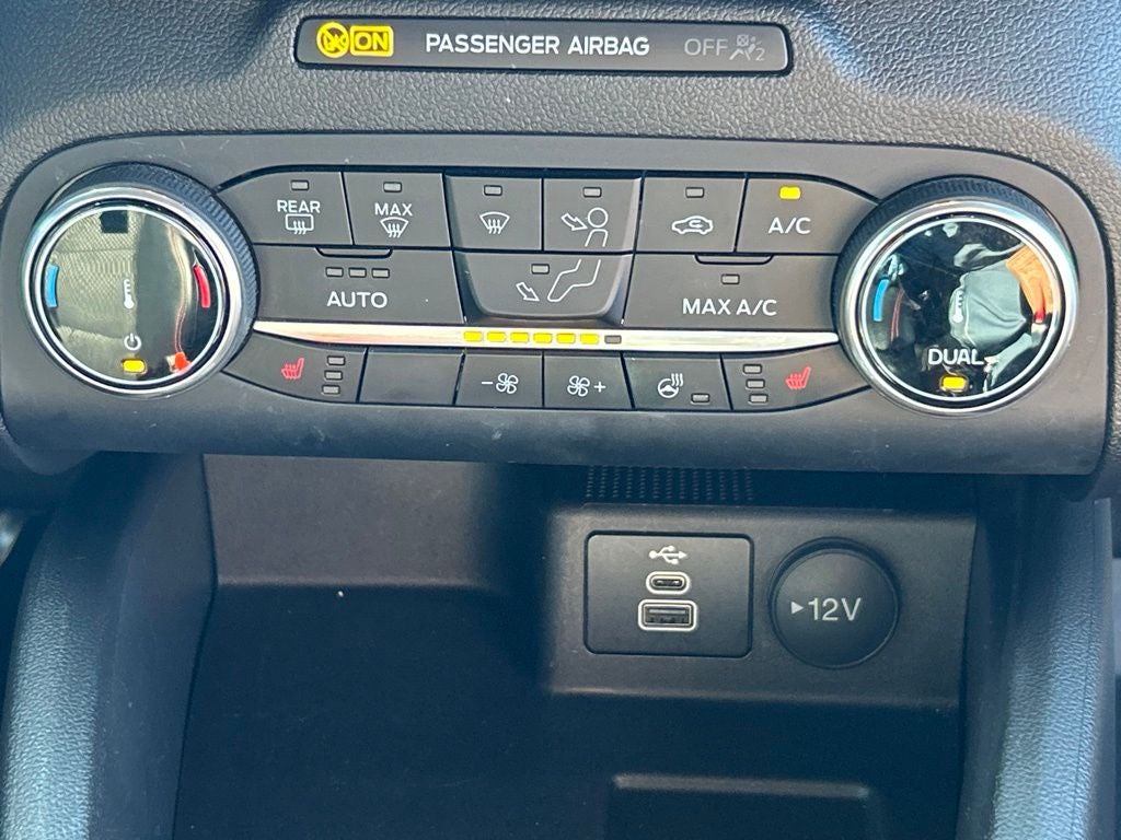 2025 Ford Escape ST-Line Select
