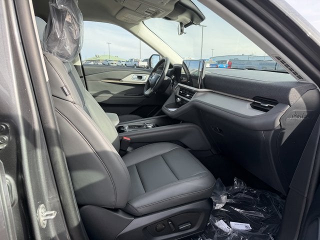 2026 Ford Explorer SH