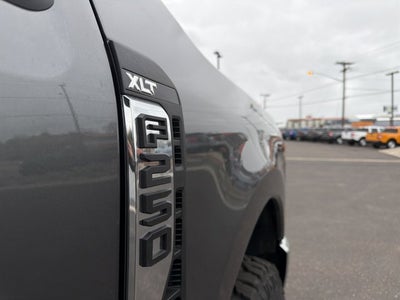 2026 Ford Super Duty F-250 SRW XLT