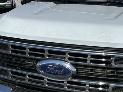 2024 Ford Super Duty F-350 SRW XLT