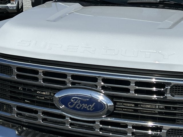 2024 Ford Super Duty F-350 SRW XLT