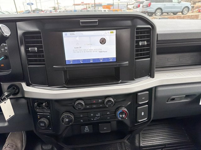 2026 Ford Super Duty F-350 DRW XL