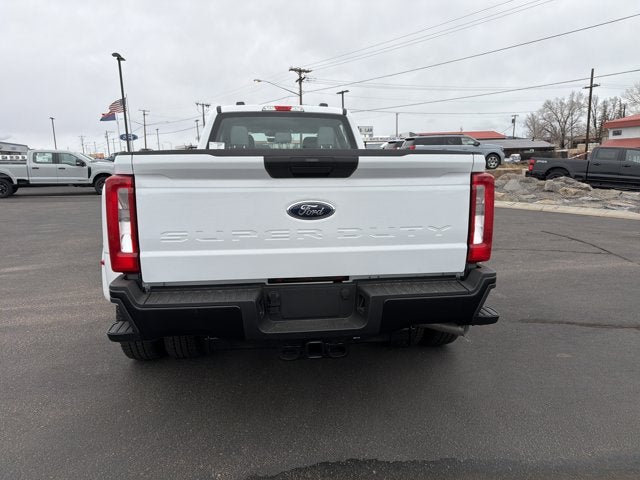 2026 Ford Super Duty F-350 DRW XL