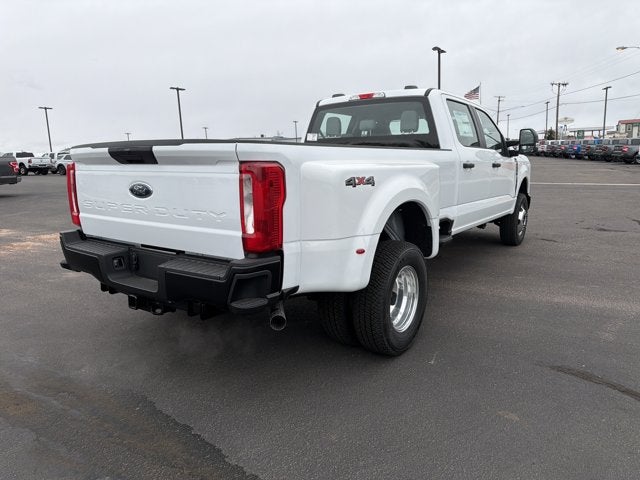 2026 Ford Super Duty F-350 DRW XL