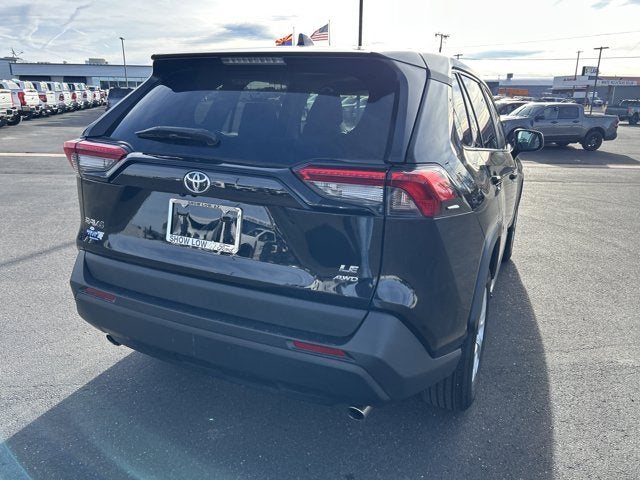 2024 Toyota RAV4 LE