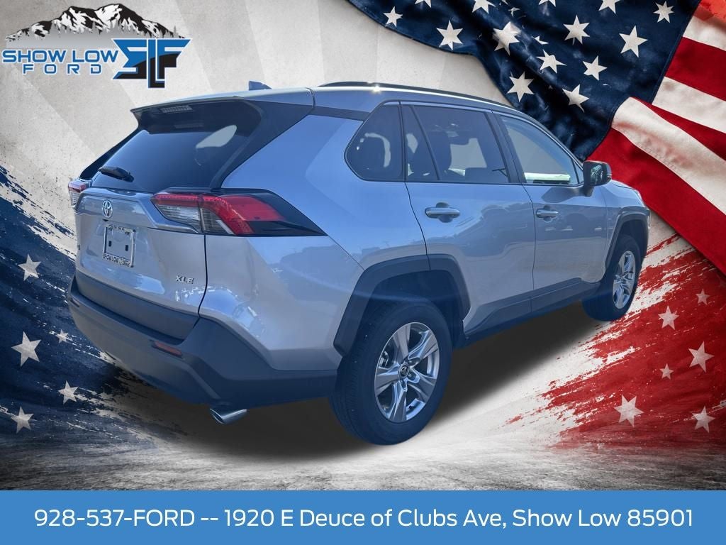 2025 Toyota RAV4 XLE