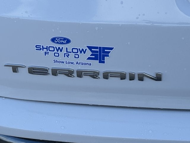 2024 GMC Terrain AT4