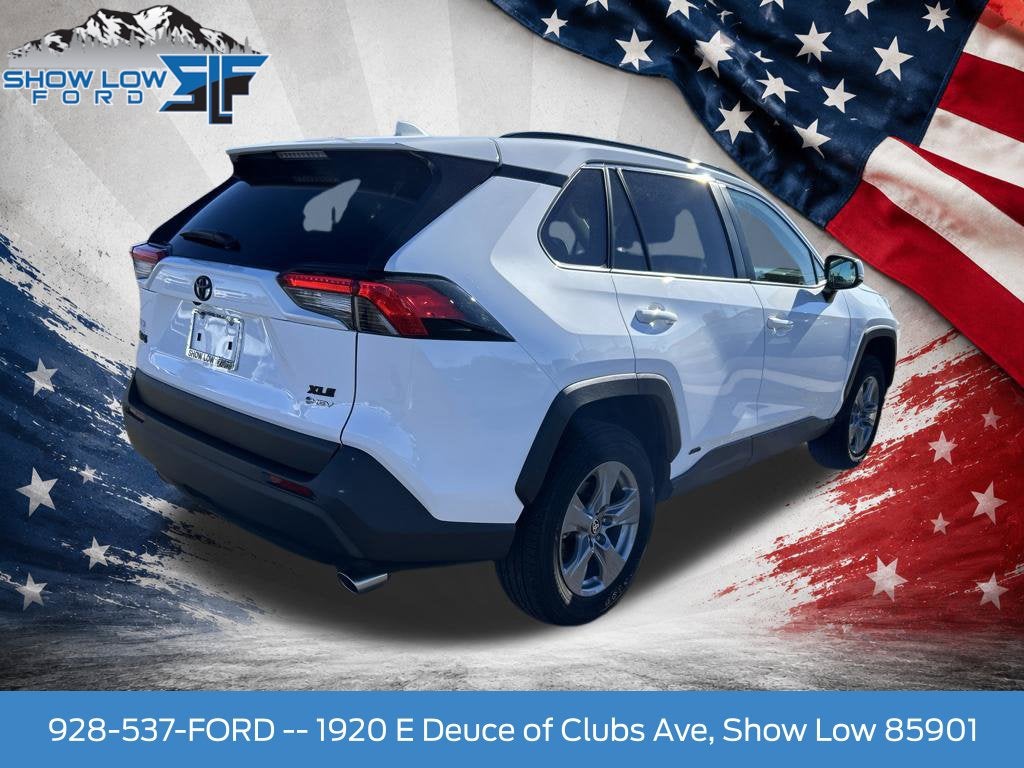 2025 Toyota RAV4 Hybrid XLE