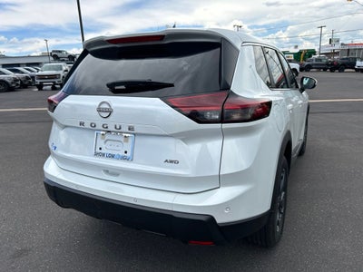 2025 Nissan Rogue SV