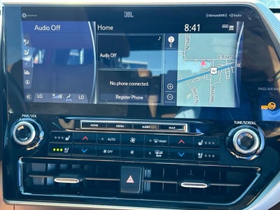 2022 Toyota Highlander Platinum