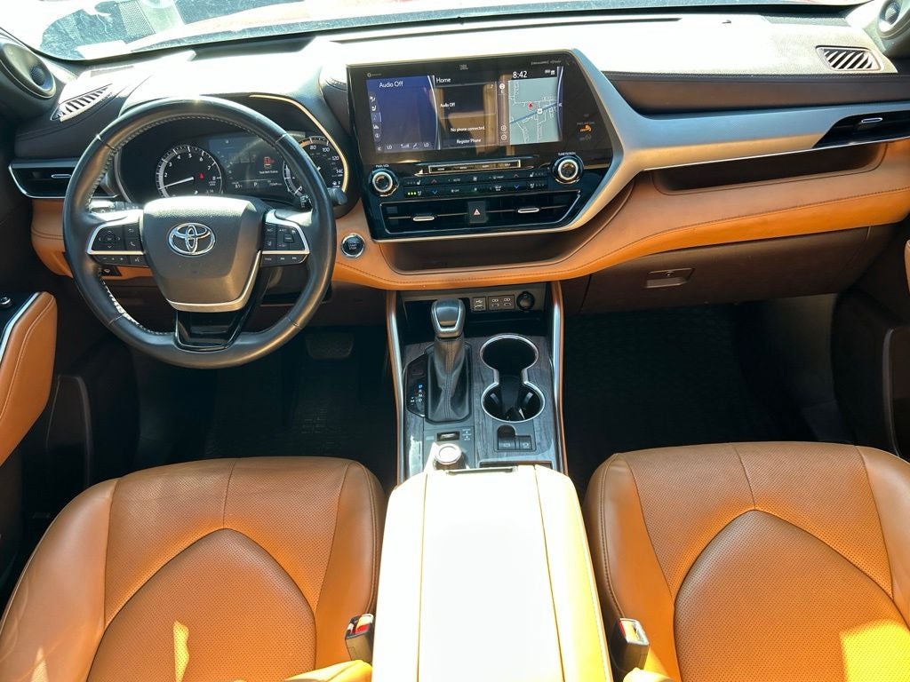2022 Toyota Highlander Platinum